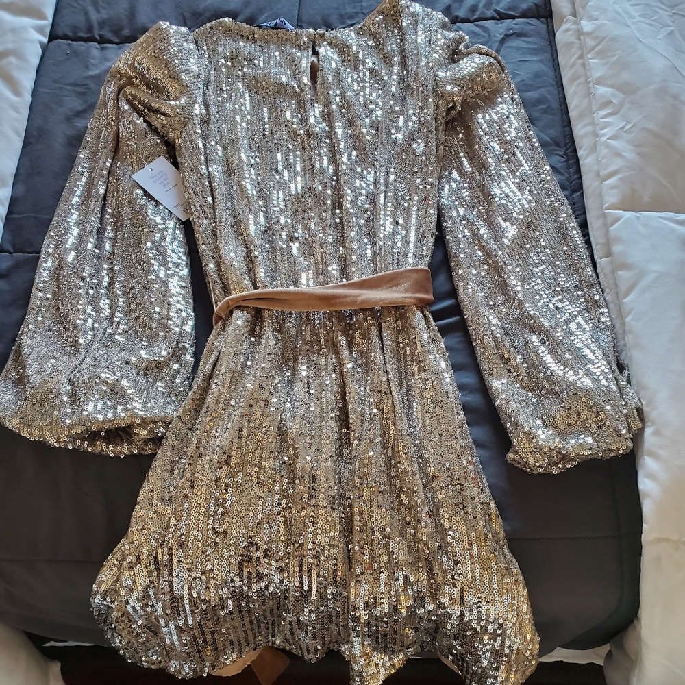 Gold sequence dress - Picture 3 of 9